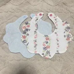 スタイ ハンドメイド リバーシブル 花柄 無地 おまけ付き