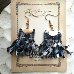 再販62　フリンジ　青　ネイビー　ピアス　イヤリング　タッセル　アクセサリー　秋