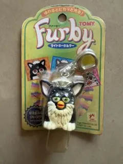 TOMY Furby ライトキーホルダー ファービー - メルカリ