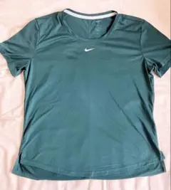 NIKE Dri-FIT 半袖Tシャツ グリーン Lサイズのサムネイル