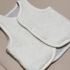 ユニクロ　60cm フリースベスト　ホワイト