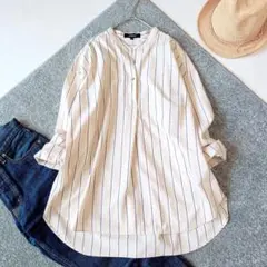 美品✨️アンタイトル ゆったり バンドカラー スキッパーブラウス ストライプのサムネイル