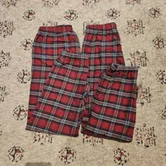 新品 UNIQLO 140cm ２着 チェック ロングパンツ 長ズボン