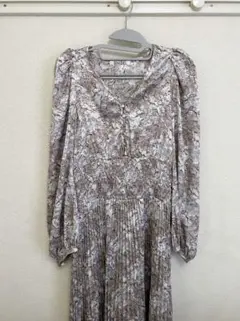 SNIDEL 花柄ロングワンピース 長袖