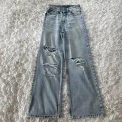 ♡お値下げ中‼︎♡レディース ダメージ加工 ワイドデニムパンツのサムネイル