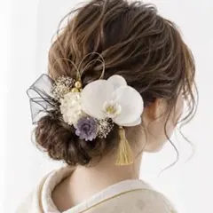 胡蝶蘭髪飾り ドライフラワー 黒リボン 水引き 紫ヘア飾り 成人式振袖 結婚式のサムネイル