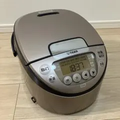 訳あり美品】タイガー JRX-T100 ご泡火炊き 本体のみ ※内釜なし - メルカリ