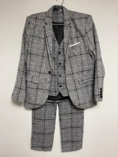カジュアルスーツ　セットアップ