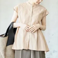 URBAN RESEARCH ストライプタックブラウス 半袖