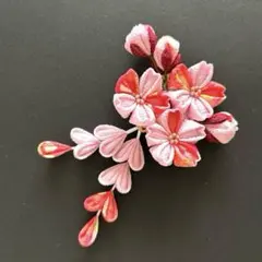 No.663 つまみ細工　髪飾り　ヘアクリップ　桜　卒業式　七五三　成人式