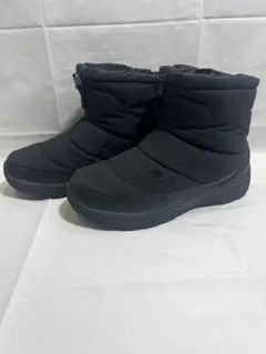 Item thumbnail for item 69bc7108-49b7-4ae8-be2e-6405346d13a7