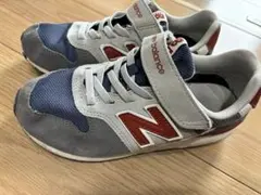 New Balance 996 キッズシューズ グレーネイビーレッド21cm