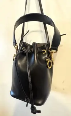 FENDI 巾着 ショルダーバッグ モントレゾール　ブラックのサムネイル