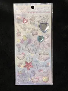 キラキララインストーンシール　サンリオ　シナモロール　シナモン