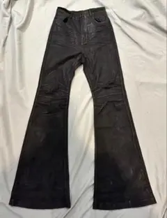 ブラックブーツカットコーティングデニム