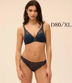 D80+XL☆SIMONE PERELE　シモーヌ ペレール　Sapphireのサムネイル