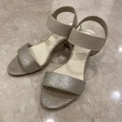 ルタロン　ベルトストラップサンダル