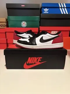 NIKE Air Jordan 1 Low ブラック/ホワイト/レッド