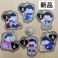 おそ松さん　バンド松　新品　アクリルキーホルダー　6種セット