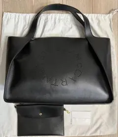 美品 ステラマッカートニー ロゴトートバッグ　ブラックのサムネイル