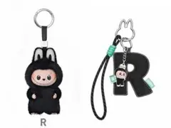 LABUBU PIN FOR LOVEイニシャル チャーム R 2点セット