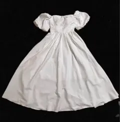 ホワイトウェディングドレス オフショルダー