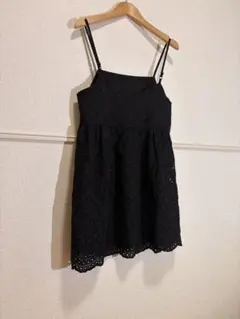 SHEN【刺繍キャミソールトップ レイヤードコーデ】のサムネイル