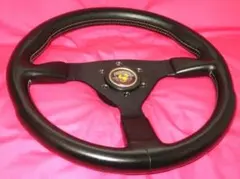 モモ ベロチェレーシング35cm フェラーリホーンボタン(ホーンマーク