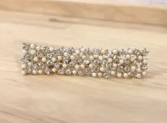 パール調ビーズとキラキラビーズのゴールドヘアピン