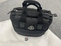 モンクレール　ショルダーバッグ