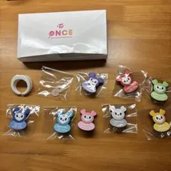 TWICE キャラクターバッジセット 8個