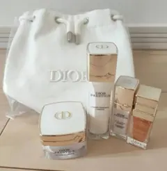 未使用 DIOR ディオール プレステージ　コフレセット　ポーチ付