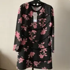 花柄長袖チュニック 黒×ピンク