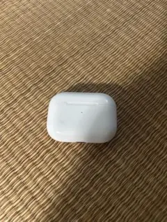 AirPods Pro 本体 充電ケース付き ホワイト 初代