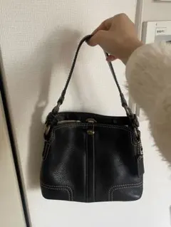 Item thumbnail for item bf854dac-ce4e-41eb-beea-0412c7cf1279