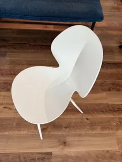 カリガリス ダイニング チェア