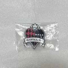 ツイステ　寮章ピンバッジ　ハーツラビュル