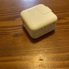 Apple 12W USB Power Adapter