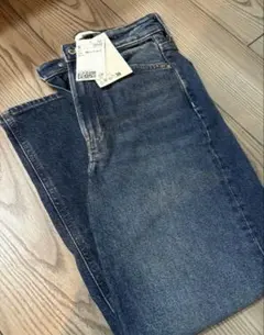 【新品タグ付き】H&M ワイドハイウエストデニム 32サイズのサムネイル