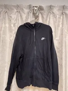 NIKE パーカー　黒のサムネイル