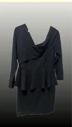 膝丈オフショルドレス