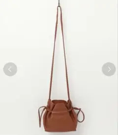 Beau’re　ショルダーバッグ　レザーのサムネイル