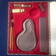 Item thumbnail for item ef33039b-e317-4d20-8ae0-9e554a7711d0