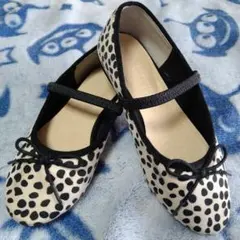 19センチ フラットシューズ