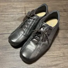 【美品】アシックス ペダラ 23E本革 軽量 メタリックPEDALA