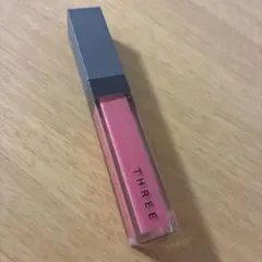 THREE リップグロス