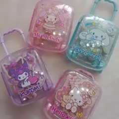 サンリオ　キャリーケース　消しゴム　セット