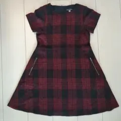 秋ワンピ☆BeBe 半袖ワンピース 130cm 赤黒チェック