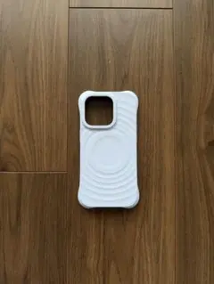 CASETiFY iPhone 15 Pro MagSafe ニチニチソウ