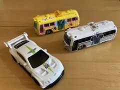 トミカ ディズニーリゾートクルーザーバス バズ  ホットウィール ミニカー